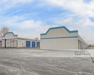 Photo 2 of Devon Self Storage - 1585 Troy O'Fallon Road, Troy, IL