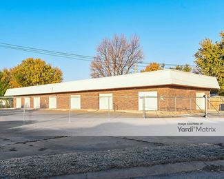 Photo 2 of Armor Storage - 2700 Twin City Drive, Council Bluffs, IA