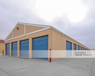 Photo 3 of Aardvark Self Storage - 5800 Arbor Road, Lincoln, NE