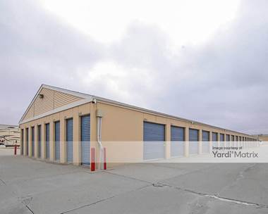 Storage Units for Rent available at 5800 Arbor Road, Lincoln, NE 68517
