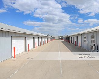 Photo 2 of Storage Ninjas - 10960 North 142 Street, Waverly, NE