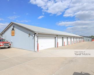 Photo 4 of Storage Ninjas - 10960 North 142 Street, Waverly, NE