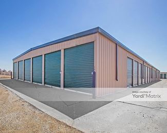 Photo 3 of LockBox Storage - 12616 North 156th Street, Bennington, NE