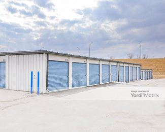 Photo 3 of Storage One - 6915 Eastport Pkwy, La Vista, NE