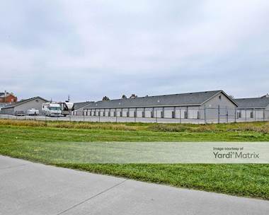 Storage Units for Rent available at 1620 Papillion Pkwy, Omaha, NE 68154