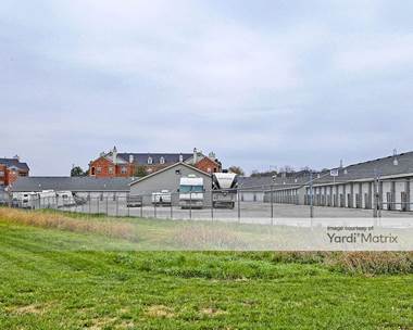 Storage Units for Rent available at 1620 Papillion Pkwy, Omaha, NE 68154