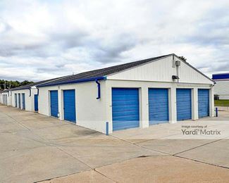 Photo 5 of Five Star Storage - 802 Cary Street, Bellevue, NE