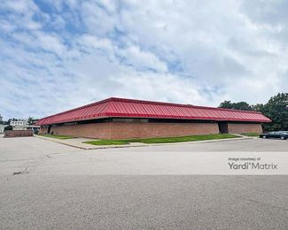 Photo 4 of FreeUp Storage - 700 North Cotner Blvd, Lincoln , NE