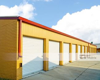 Photo 2 of Milt-s Mini Storage - 3320 South 60th Street, Omaha, NE