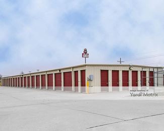 Photo 3 of Big Red Self Storage - 4911 South 14th Street, Lincoln, NE