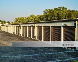 Photo 3 of Storage Cave - 3105 North 90th Street, Omaha, NE