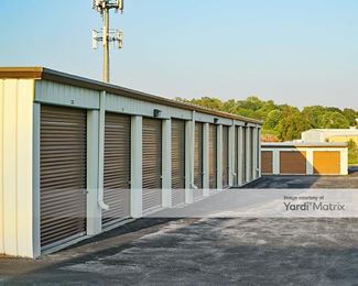 Photo 4 of Storage Cave - 3105 North 90th Street, Omaha, NE