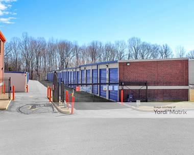 Storage Units for Rent available at 4720 Getwell Road, Memphis, TN 38118