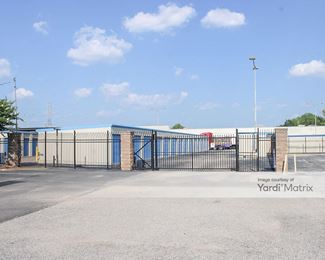 Photo 6 of Storage Rentals of America - 2700 Getwell Road, Memphis, TN