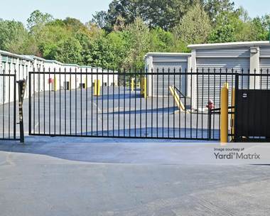 Storage Units for Rent available at 7301 Winchester Road, Memphis, TN 38125