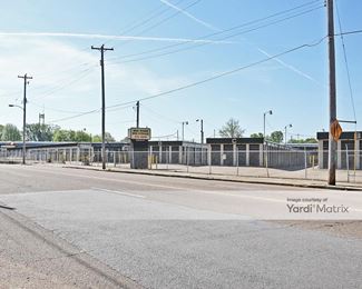 Photo 3 of Midtown Mini Storage - 1449 Lamar Avenue, Memphis, TN