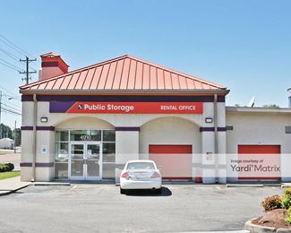 Photo 4 of Public Storage - 4910 Poplar Avenue, Memphis, TN