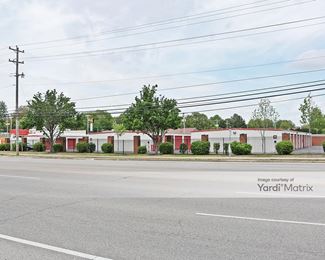 Photo 4 of Public Storage - 6504 East Raines Road, Memphis, TN