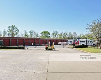 Photo 2 of Devon Self Storage - 9275 Macon Road, Cordova, TN