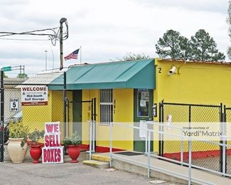 Photo 1 of Mid South Self Storage - 841 Town and Country Drive, Southaven, MS