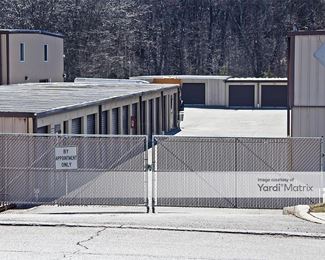 Photo 5 of J-M Self Storage - 1939 Oak Tree Road, Edison, NJ