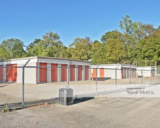 Photo 4 of Public Storage - 2130 Sycamore View Road, Memphis, TN