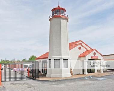 Storage Units for Rent available at 4500 Winchester Road, Memphis, TN 38118