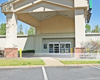 Photo 1 of Extra Space Storage - 7954 Patriot Cove, Cordova, TN