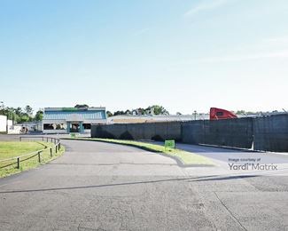 Photo 3 of Extra Space Storage - 2625 Mt Moriah Road, Memphis, TN
