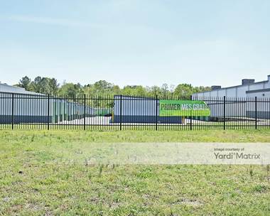 Storage Units for Rent available at 4805 Summer Avenue, Memphis, TN 38122