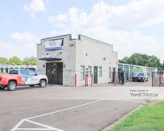Photo 1 of Storage Rentals of America - 7279 Winchester Road, Memphis, TN