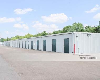 Storage Units for Rent available at 7279 Winchester Road, Memphis, TN 38125