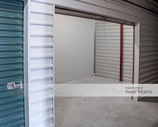 Photo 4 of Storage Rentals of America - 7279 Winchester Road, Memphis, TN