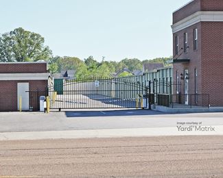 Photo 2 of Storage Towne of America - 7845 East Shelby Drive, Memphis, TN