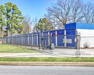 Photo 4 of Public Storage - 8650 Midsouth Drive, Olive Branch, MS