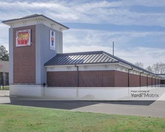 Photo 4 of Sentry Self Storage - 8953 Fletcher Trace Pkwy, Cordova, TN