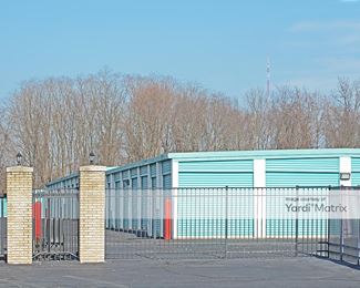 Photo 4 of Extra Space Storage - 2870 Brunswick Pike, Lawrence Township, NJ