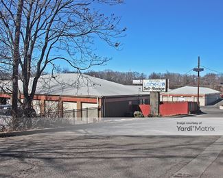 Photo 1 of Edison Lock-Up - 724 Old Post Road, Edison, NJ