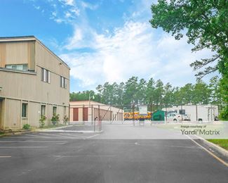 Photo 3 of Exit 77 Self Storage - 182 Queens Blvd, Bayville, NJ