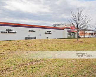 Photo 2 of Public Storage - 1070 US Hwy 9, Howell, NJ