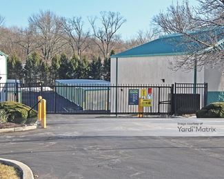 Photo 3 of Extra Space Storage - 107 US Highway 22 East, Dunellen, NJ