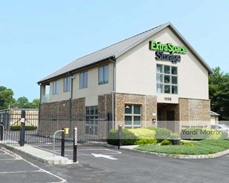 Photo 1 of Extra Space Storage - 1098 Route 130 South, Robbinsville Township, NJ