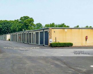 Photo 2 of Extra Space Storage - 1098 Route 130 South, Robbinsville Township, NJ