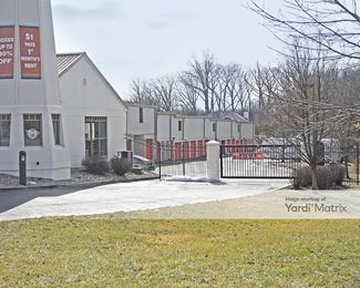 Photo 2 of Public Storage - 360 Highway 34, Matawan, NJ