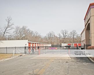 Photo 5 of Public Storage - 3651 Route 9 North, Old Bridge, NJ