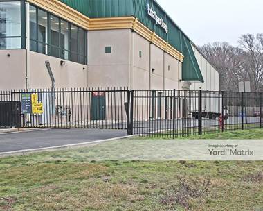 Storage Units for Rent available at 766 Carolier Lane, North Brunswick, NJ 08902