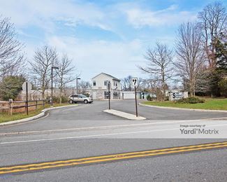 Photo 2 of Standard Storage - 933 Route 33, Freehold, NJ