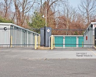 Photo 4 of Standard Storage - 933 Route 33, Freehold, NJ