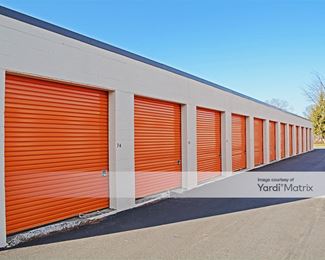 Photo 4 of Extra Space Storage - 3540 Quakerbridge Road, Hamilton Township, NJ