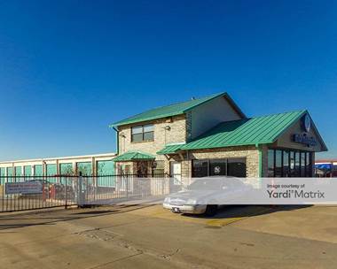 Storage Units for Rent available at 13601 North Santa Fe Avenue, Oklahoma City, OK 73114